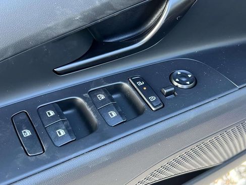 New 2026 Hyundai Elantra Sport FWD image 24