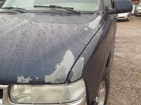 Used 2004 Chevrolet Suburban LT w/ Preferred Equipment Group image 8