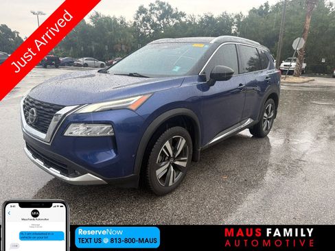 Used 2021 Nissan Rogue Platinum FWD image 1