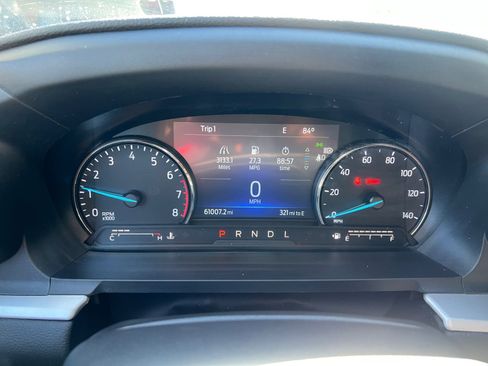 Used 2023 Ford Explorer XLT w/ Equipment Group 202A image 21