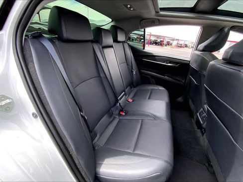 Used 2025 Toyota Camry XLE w/ Premium Package FWD image 20