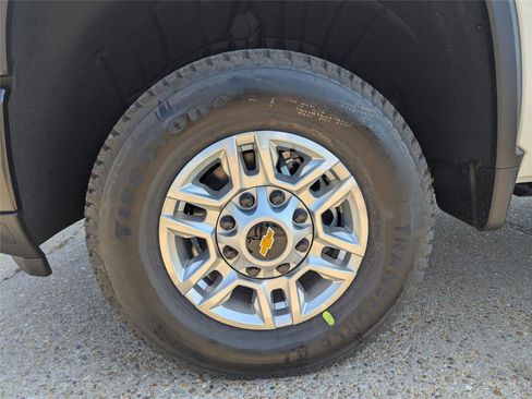 New 2026 Chevrolet Silverado 2500 W/T image 9