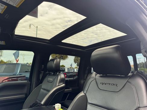 Used 2019 Ford F150 Raptor w/ Equipment Group 802A Luxury image 14