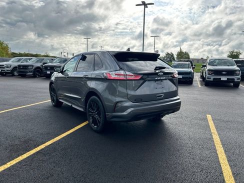 Certified 2024 Ford Edge ST-Line w/ Class II Trailer Tow Package AWD/4WD image 9