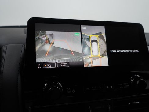 Used 2024 Nissan Armada SL w/ Midnight Edition Package image 22