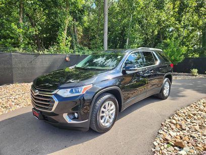 Used 2018 Chevrolet Traverse LT