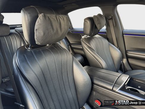 Used 2022 Mercedes-Benz S 500 4MATIC image 13