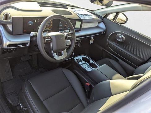 New 2026 Hyundai Ioniq 9 SEL image 3