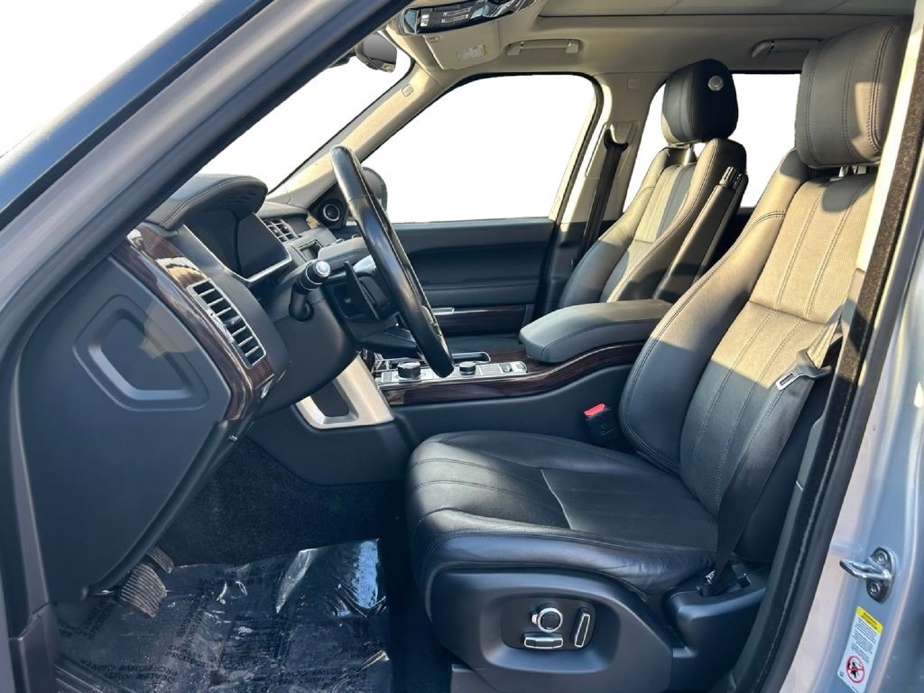 Used 2017 Land Rover Range Rover HSE AWD/4WD image 7