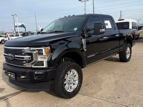 Used 2021 Ford F250 Limited image 1