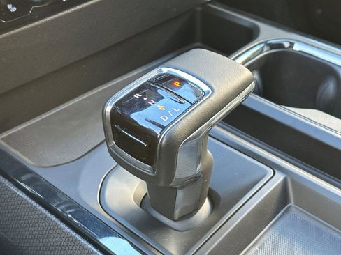 Used 2024 Chevrolet Silverado 1500 ZR2 w/ Technology Package image 32