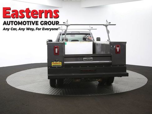 Used 2018 RAM 3500 Tradesman w/ Chrome Appearance Group image 36