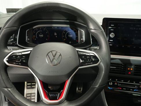 Used 2025 Volkswagen Jetta GLI Autobahn FWD image 28