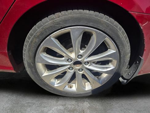 Used 2011 Hyundai Sonata SE w/ Navigation & Sunroof Pkg 4 FWD image 19