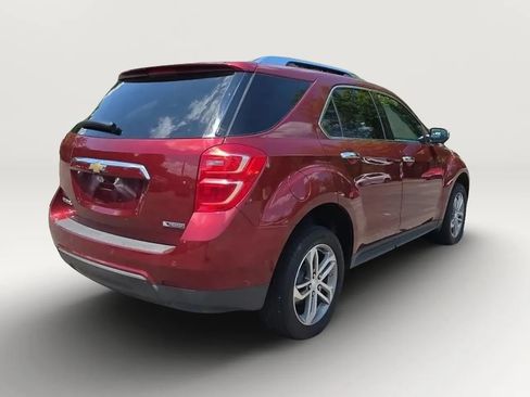 Used 2017 Chevrolet Equinox Premier w/ Enhanced Convenience Package FWD image 7
