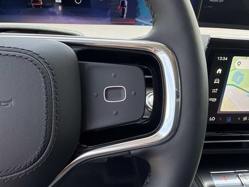 New 2026 Lincoln Nautilus Reserve AWD/4WD image 30