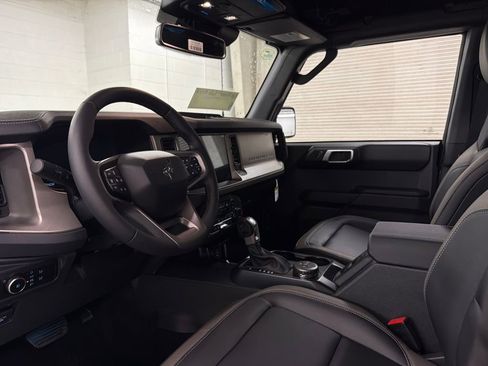 New 2026 Ford Bronco Outer Banks AWD/4WD image 6
