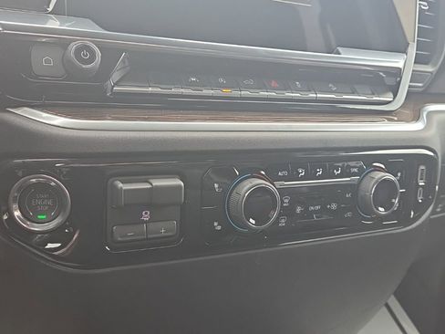 New 2026 Chevrolet Silverado 1500 LT w/ Z71 Off-Road Package AWD/4WD image 15