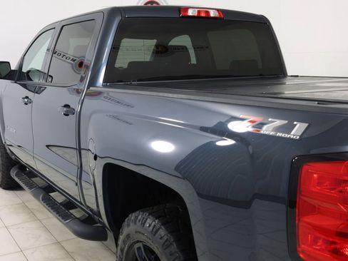 Used 2018 Chevrolet Silverado 1500 LT w/ All Star Edition AWD/4WD image 42