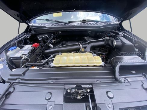 Certified 2019 Ford F150 Lariat w/ Equipment Group 502A Luxury AWD/4WD image 6