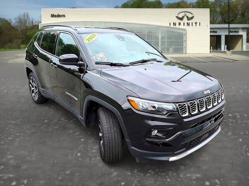 Used 2025 Jeep Compass Limited AWD/4WD image 34