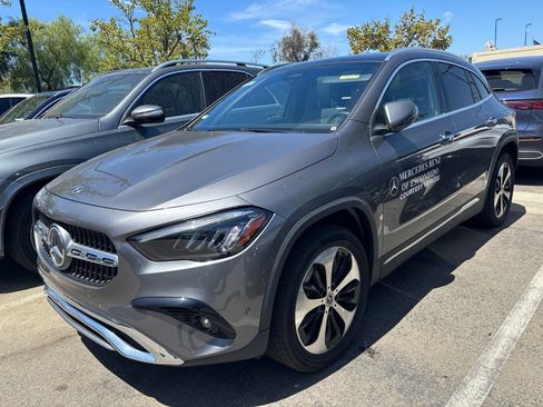 Used 2026 Mercedes-Benz GLA 250 4MATIC image 1
