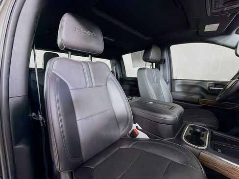 Used 2020 Chevrolet Silverado 2500 High Country w/ Technology Package AWD/4WD image 26