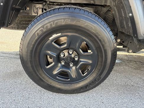 Used 2021 Jeep Gladiator Sport AWD/4WD image 20