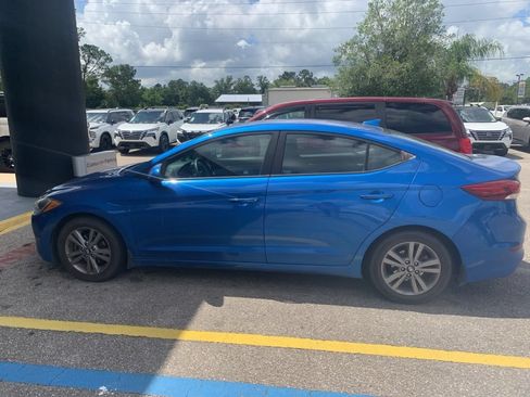 Used 2018 Hyundai Elantra SEL FWD image 2