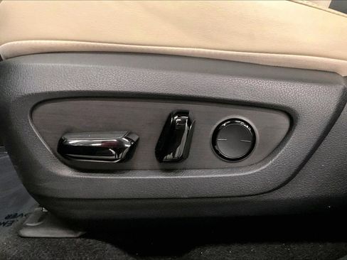 Used 2024 Lexus NX 250 FWD w/ Towing Package (2000 Lbs) image 32