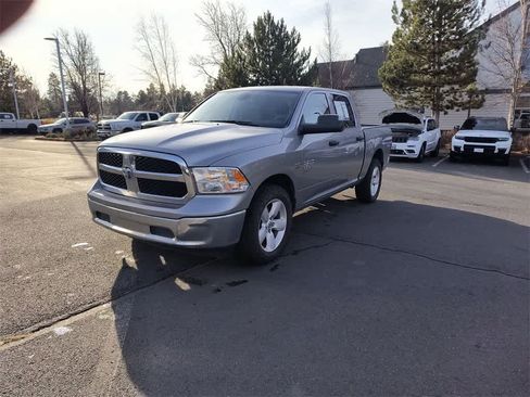 Used 2023 RAM 1500 Classic SLT image 2