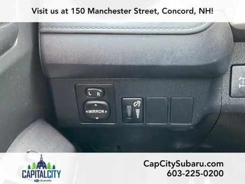 Used 2016 Toyota RAV4 LE AWD/4WD image 23