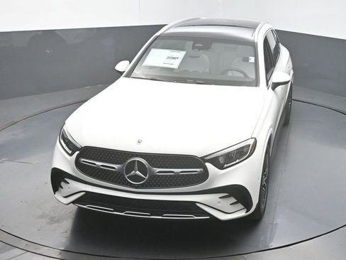 Used 2026 Mercedes-Benz GLC 300 image 43