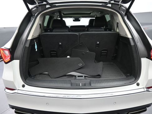 Used 2023 Acura MDX SH-AWD w/ Technology Package image 23