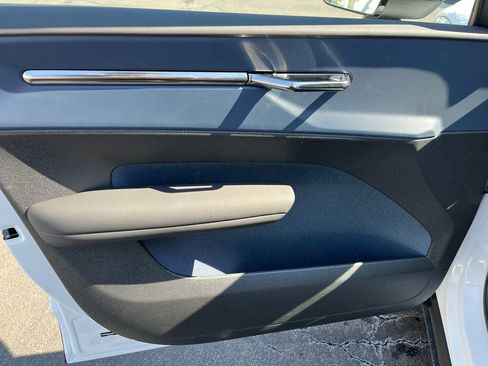 New 2026 Volvo EX30 Ultra w/ Protection Package Premier image 9