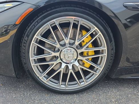 Certified 2023 Mercedes-Benz SL 55 AMG 4MATIC image 9