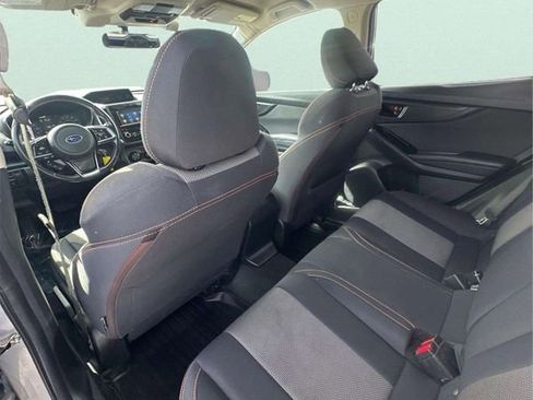 Used 2019 Subaru Crosstrek 2.0i Premium w/ Eyesight System image 19