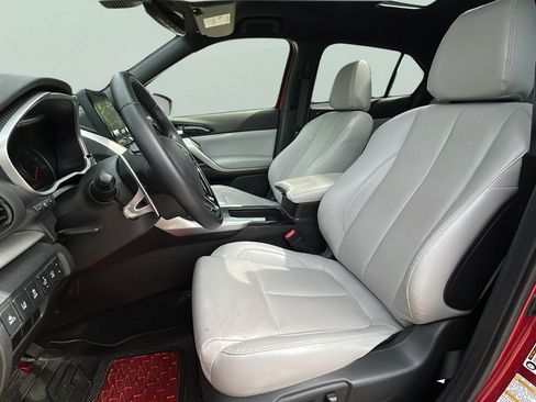 Used 2023 Mitsubishi Eclipse Cross SEL AWD/4WD image 14