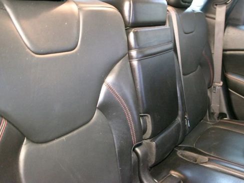 Used 2016 Jeep Cherokee Trailhawk w/ Leather Interior Group AWD/4WD image 14