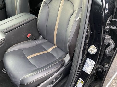 Used 2025 MAZDA CX-90 3.3 Turbo w/ Premium Plus Pkg image 21