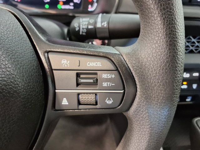 Certified 2025 Honda Accord LX image 13