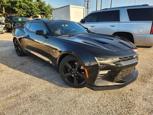 Used 2018 Chevrolet Camaro SS RWD image 1