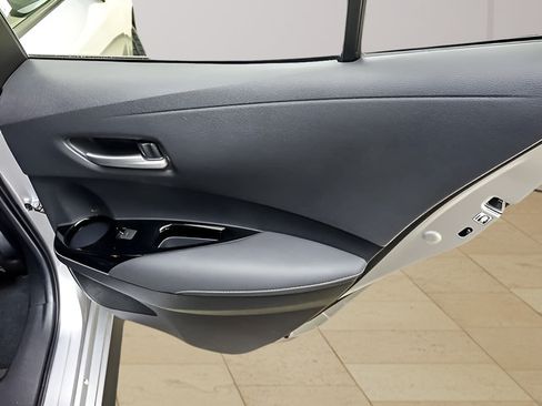 Used 2022 Toyota Corolla SE FWD image 24