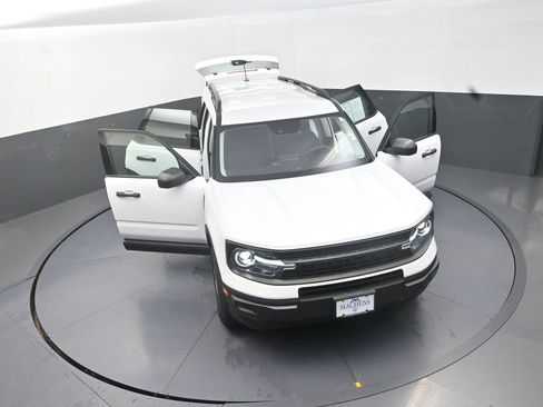 Used 2023 Ford Bronco Sport AWD/4WD image 30