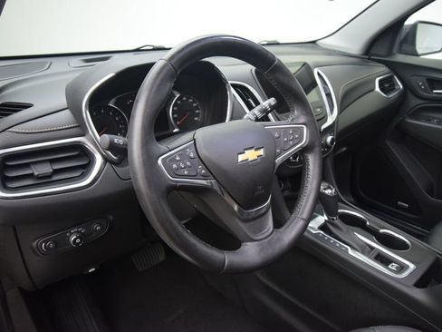 Used 2018 Chevrolet Equinox Premier AWD/4WD image 15