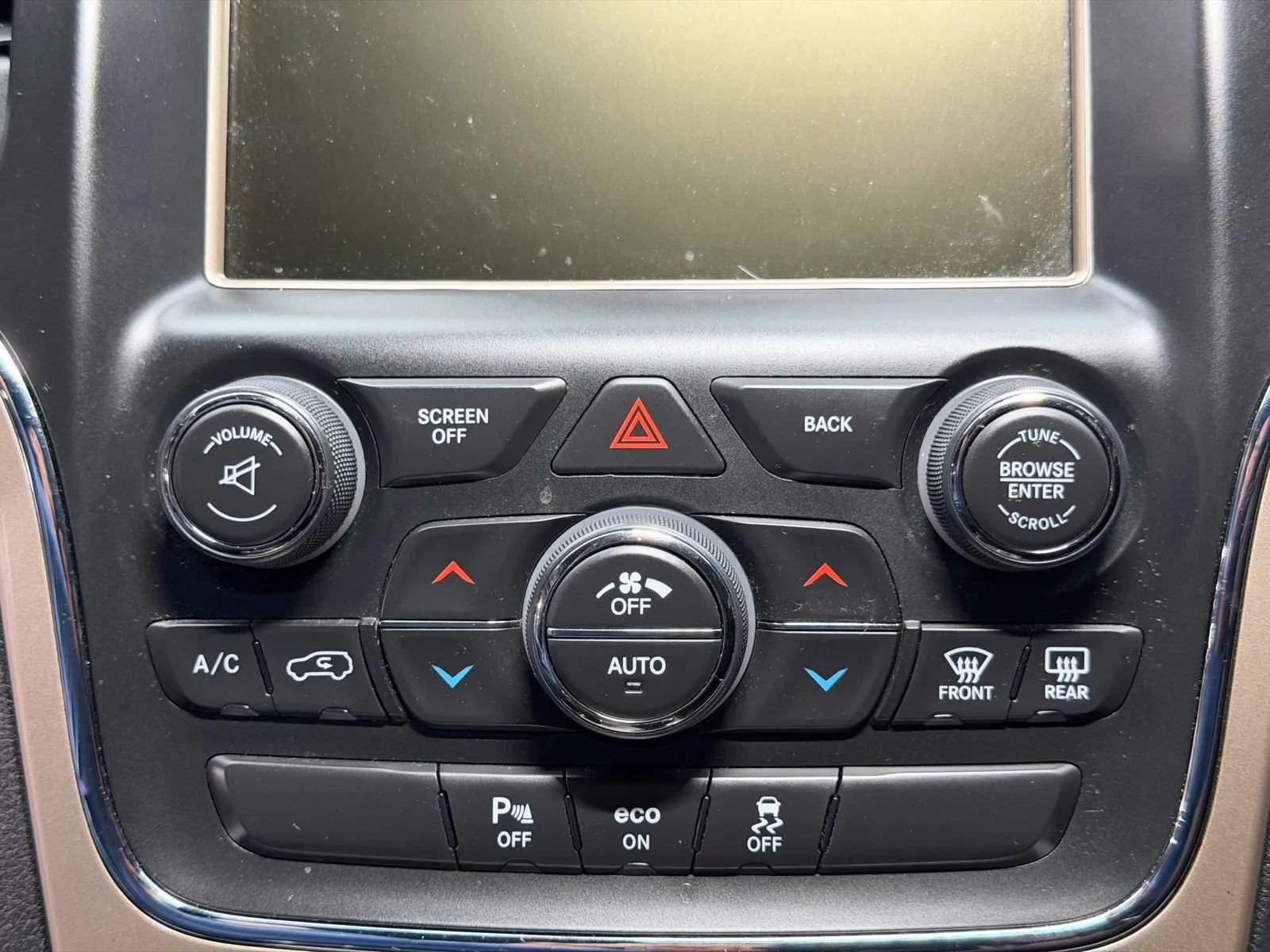 Used 2014 Jeep Grand Cherokee Limited RWD image 34