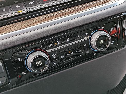 New 2026 Chevrolet Silverado 1500 LT image 24