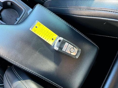 Used 2022 Ford Ranger Lariat w/ Tremor Off-Road Package image 35