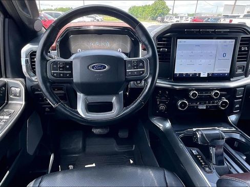 Used 2022 Ford F150 Lariat AWD/4WD image 8
