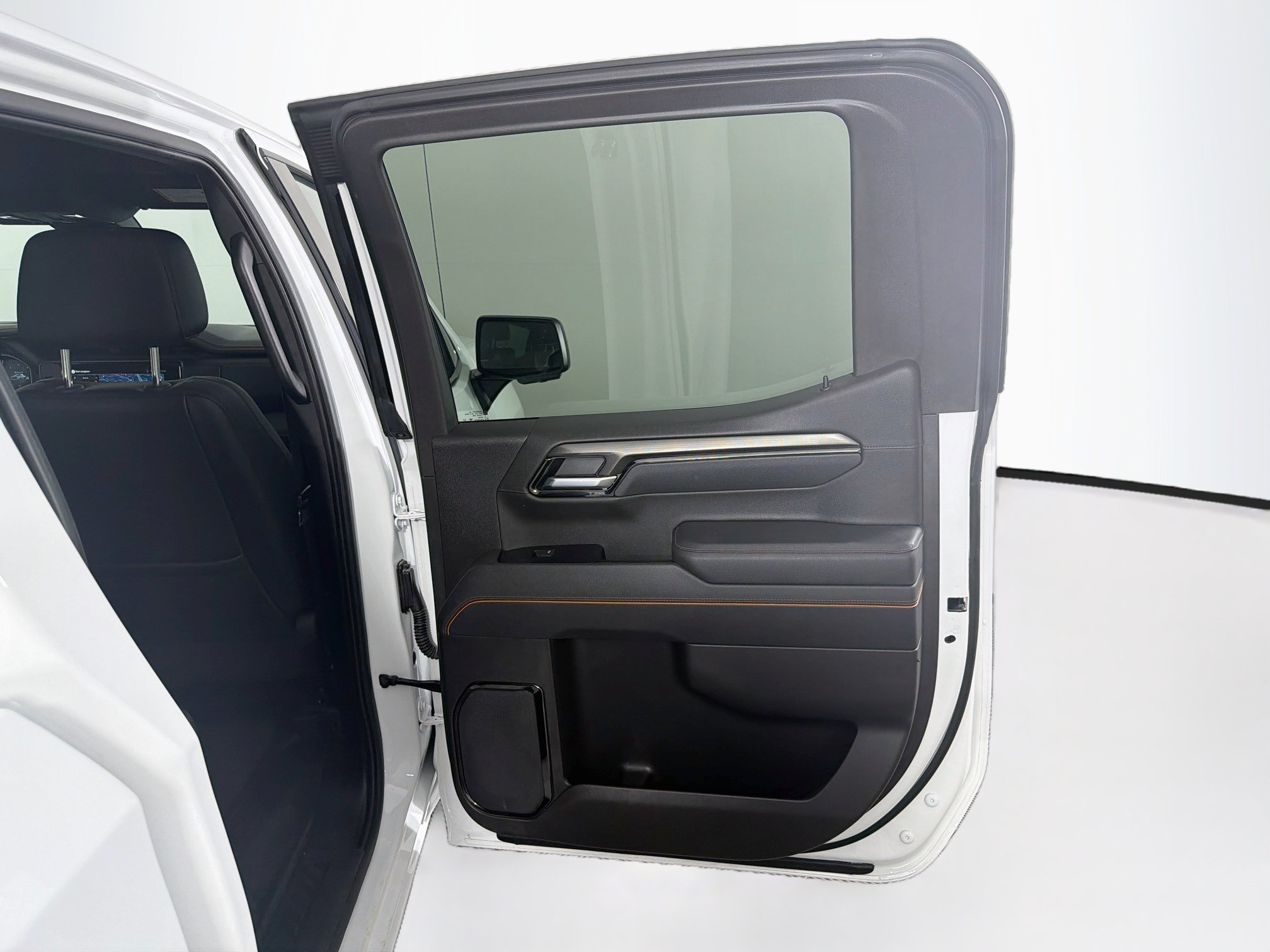 Used 2026 GMC Sierra 1500 AT4 AWD/4WD image 31